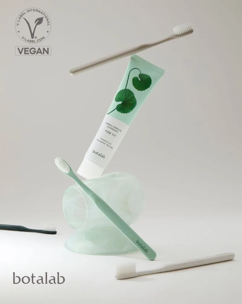 botalab Herbal Complete Toothpaste